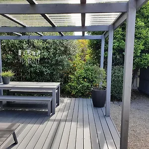  Apartment The Tin Hut New Zealand